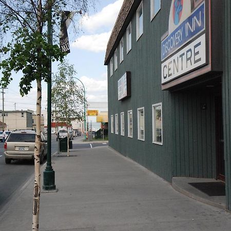 Discovery Inn Yellowknife Extérieur photo